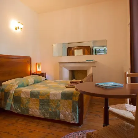 Casa Alta Bed and breakfast 2*